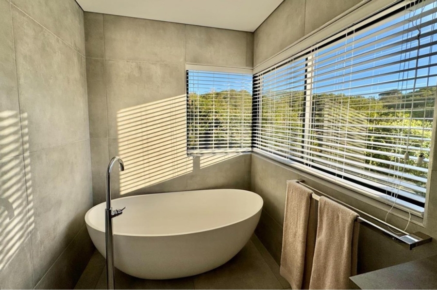 4 Bedroom Property for Sale in Dana Bay Western Cape